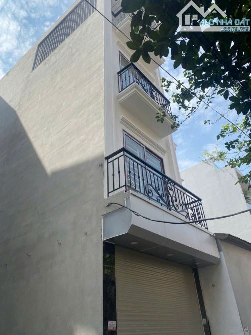 Nhà ngõ 15 Tả Thanh Oai,36m 4 tầng,4.5 tỷ cách trường Cao Đẳng 800