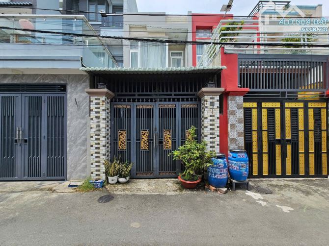 Nhà phố gần chợ Dĩ An 1, phường Đông Hoà, TP Dĩ An. 4,8 tỷ