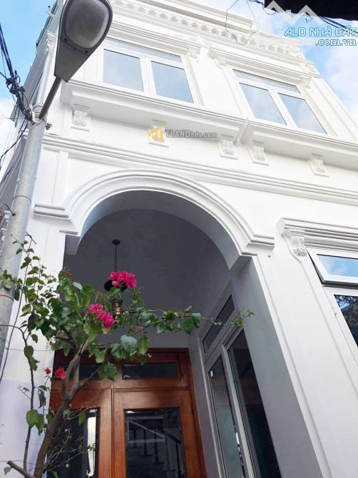 Homestay trung tâm P1 Đà Lạt đường Phan Bội Châu 15 phòng kinh doanh 16 tỷ
