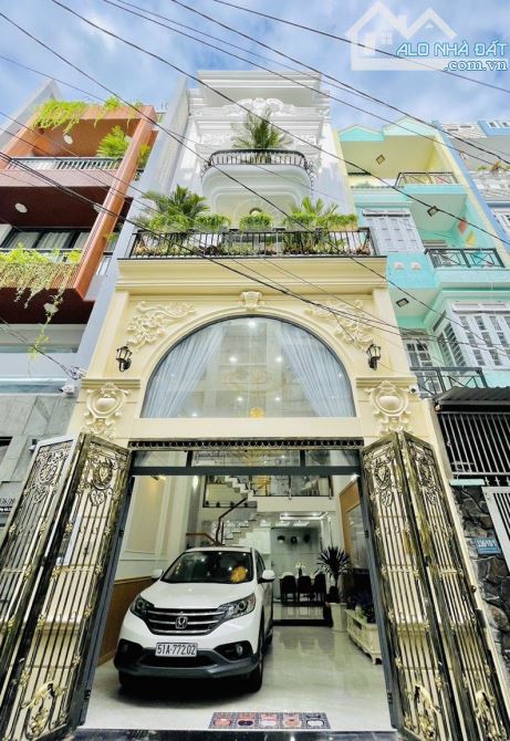 VỪA BÁN VỪA CHO- BÁN NHÀ TẶNG ĐẤT- HOÀNG HOA THÁM- DT 10X15m,( 5 tầng)- Giá 13,2 tỷ tl.