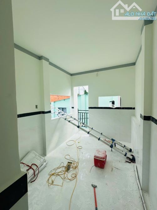 CHỦ GỞI BÁN NHÀ 1T1L (DT SÀN: 60M2) NGAY CÔNG AN P. TÂN VẠN. GIÁ CHỈ 890 TRIỆU SC