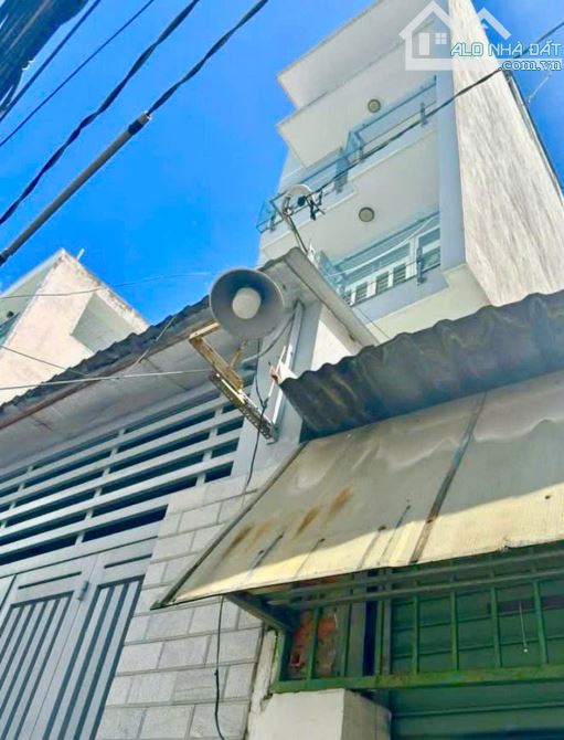 Nhà đẹp 4 tầng , vào ở ngay, gần sát đường Quang Trung, Gò Vấp, HXH, 182.4 m2, 5.95 đồng