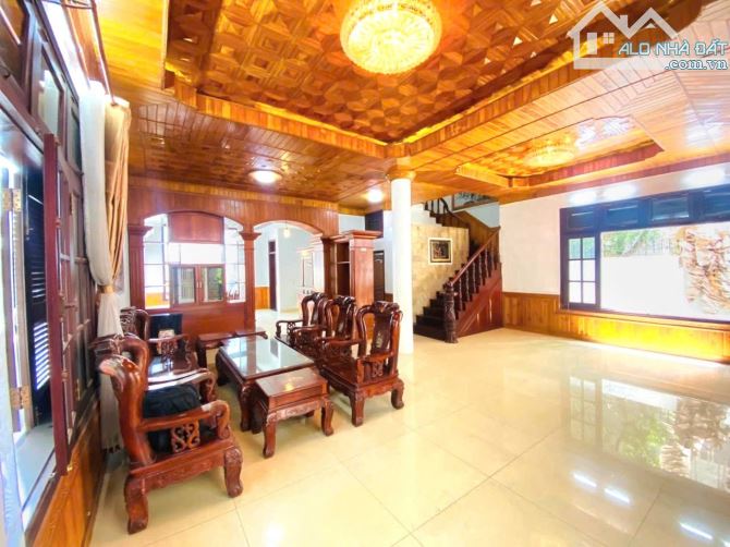 Bán Biệt Thự Nam Long 247m², 12 X 22, 3 Tầng, Full Gỗ Quý, Sát Vincom, Chỉ 40 Tỷ