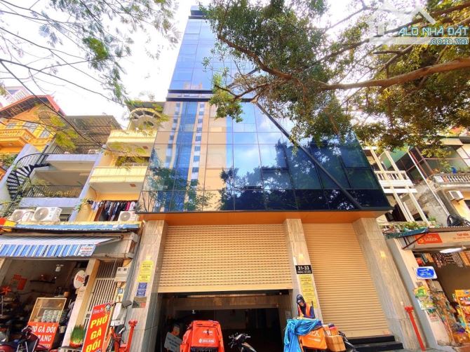 BÁN TÒA NHÀ CCMN 200M2 - 10 TẦNG. THANG MÁY. GARA Ô TÔ. KINH DOANH. 35 CĂN HỘ KHÉP KÍN.