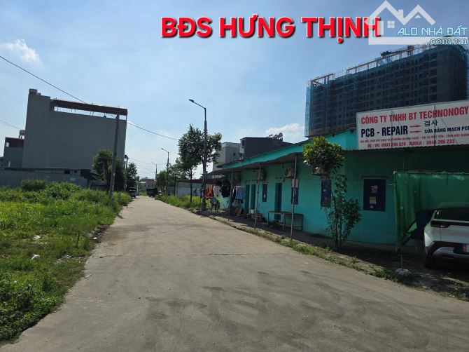 Chủ bán lô đất đồng lớn Quang Châu - gần 4 tòa 18 tầng Vega Home. Giá 3,3 tỷ