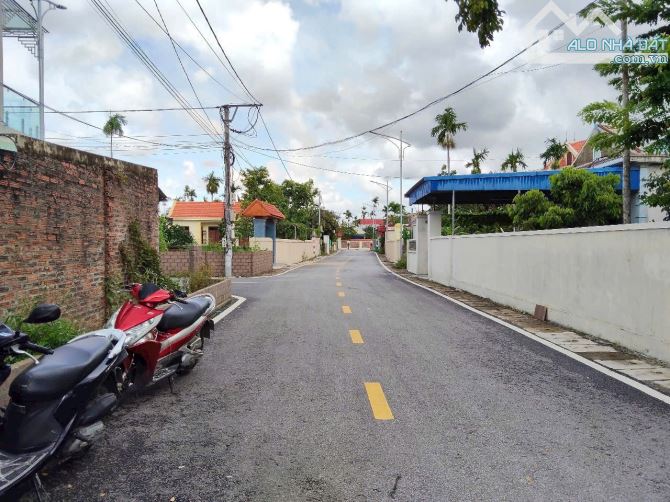 Bán lô đất mặt đường trục thôn Lâm Động, Thuỷ Nguyên giá đầu tư nhô 2 tỷ