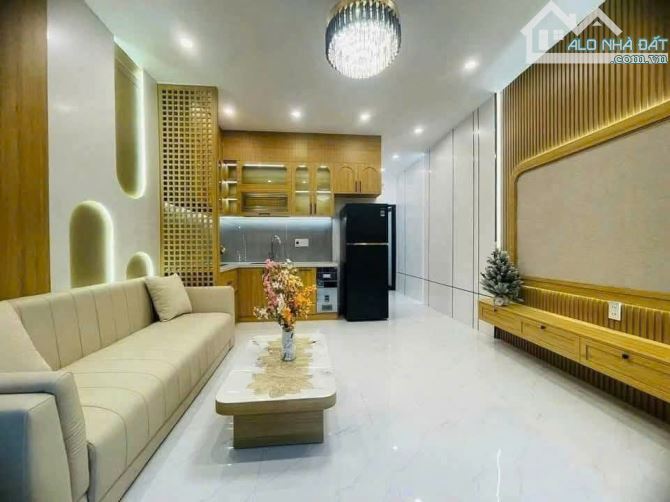 NHÀ 2 TẦNG – KIỆT 3M LÊ DUẨN- THANH KHÊ- ĐÀ NẴNG- CHỈ 3.85T.Ỷ