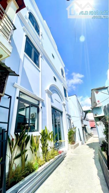 Bán Nhà Đúc 3 Tầng – Full Nội Thất – Khu An Ninh Yên Tĩnh - Võ Thị Nhờ Quận 7