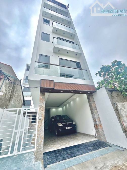 Bán nhà đẹp lô góc Bát Khối, 50m gara, 6 tầng thang máy, 9.8 tỷ