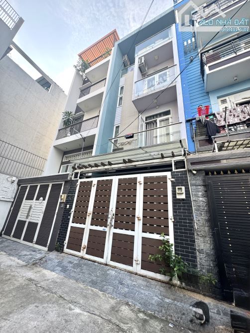 Bán CHDV CAO CẤP 3Tầng (4.4 x 13.5) - OTO VÀO NHÀ, thu nhập 24tr/th, nhỉnh 9tỷ