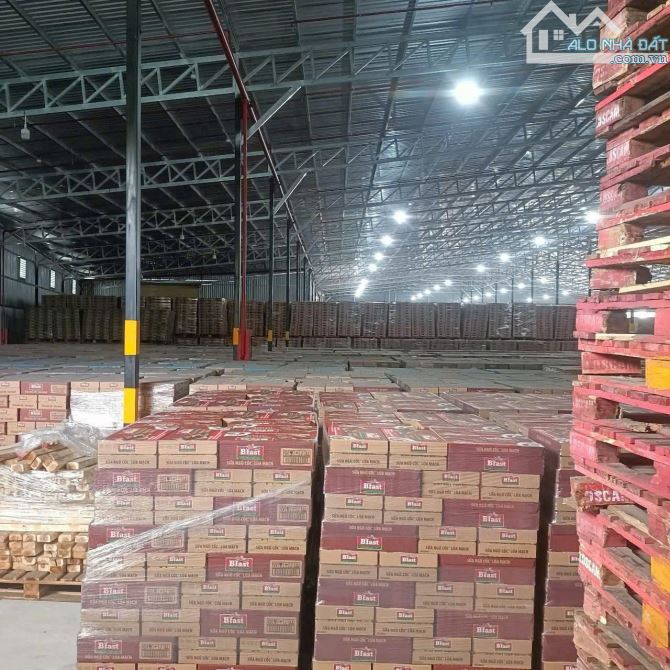 Cho thuê kho xưởng bãi 10.500m²
