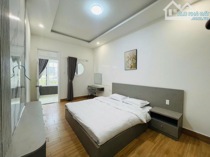 🏡  Bán Villa 3 Mặt Tiền Giá tốt Đường Nguyễn Siêu, P.7 Gần Chợ, Sân Ô Tô, Diện Tích Rộng - 11