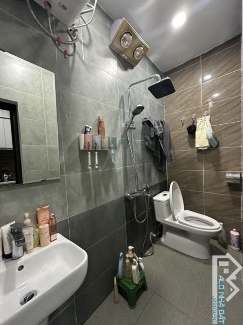 Bán tập thể Nam Thành Công - Huỳnh Thúc Kháng, sử dụng 60m2, khu vực hiếm nhà bán - 11