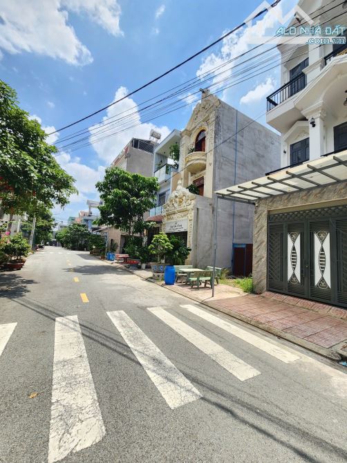 4,65Tỷ TL🔥Bán nhà 2Lầu 75,2m2 (TẶNG NỘI THẤT) KDC Lê Phong Tân Bình, p.Tân Bình, Dĩ An - 1