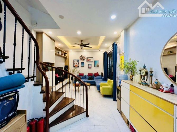 VŨ TÔNG PHAN- CHỈ 9,5 TỶ- Ô TỔ – LÔ GÓC - 50M2 - 1