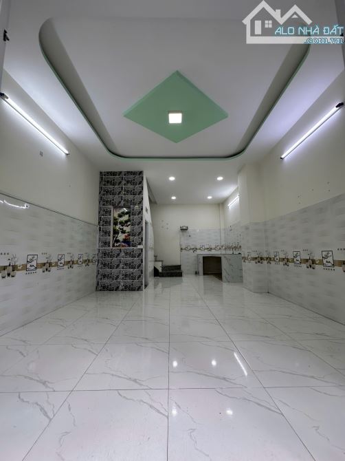 Bán Nhà Chiến Lược  giá rẻ Q.Bình Tân - 1