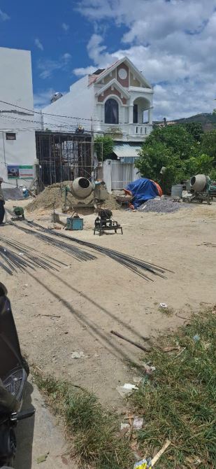 Đất Vĩnh hiệp gần đường 23/10 và đường D30 dt 135m2 thổ cư toàn bộ phù hợp xây nhà đẹp - 1