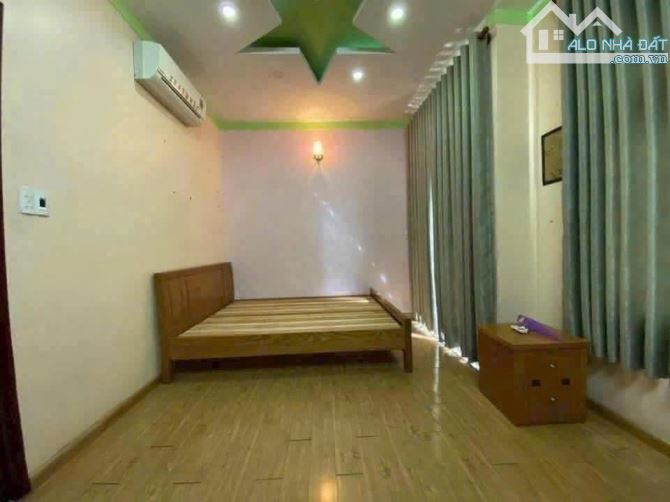 HẠ GIÁ BÁN GẤP NHÀ NGUYỄN KIỆM TỪ 9T5 CÒN 8T9 SỔ HỒNG HOÀN CÔNG ĐỦ 84m2 - 1