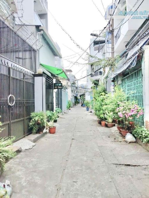 NHÀ MỚI - VÀO Ở LIỀN - KHU BÌNH THỚI Q.11 - 47M - 4 TẦNG - 8 Tỷ - 1