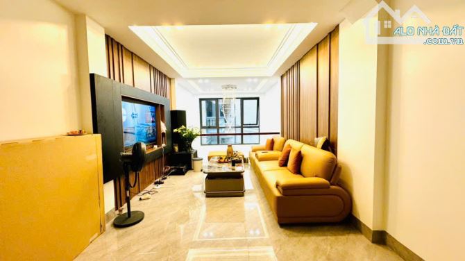 BÁN NHÀ MỚI LÂM HẠ, LONG BIÊN – TRUNG TÂM - DÂN XÂY – Ô TÔ TRÁNH – 45M2 CHỈ 16,8 TỶ - 1