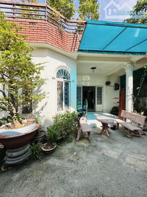 BIỆT THỰ SÂN VƯỜN GÒ VẤP - DT KHỦNG - DT 300M - 10.5Mx28.5M FULLTHỔ - LÊ ĐỨC THỌ - 21.5 TỶ - 1