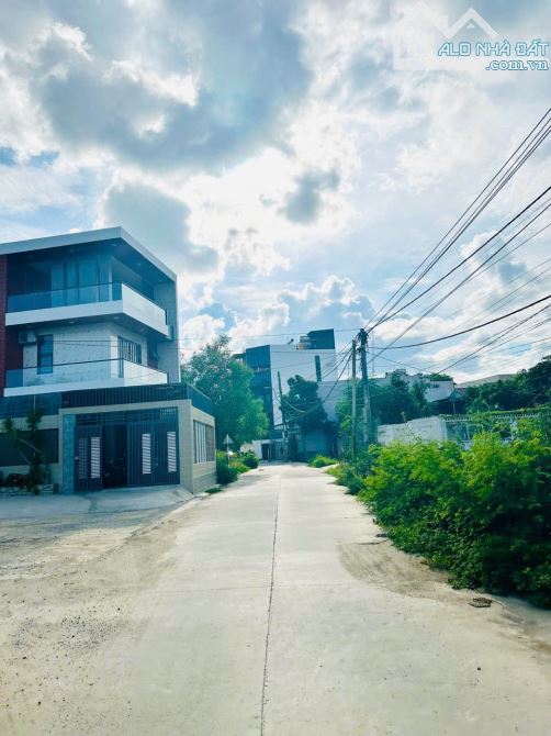 Bán đất góc 2 mặt tiền ngang 7.5m full thổ cư khu Mini Vĩnh Trung ô tô tận nơi - 1