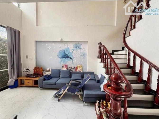 Cần Bán Nhà 1 Trệt 3 Lầu Mặt Tiền Đường Hàn Mặc Tử 58M2 (4.5x13) - Giá: 7.9Tỷ - 1
