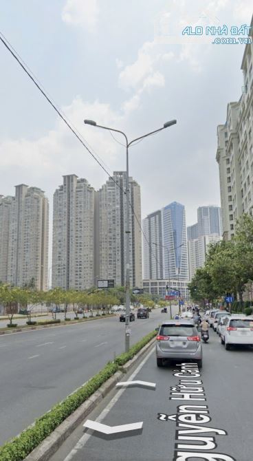 CHỦ ĐI ĐỊNH CƯ BÁN LÔ ĐẤT 1300M2, SÁT LANMARK 81 - 1