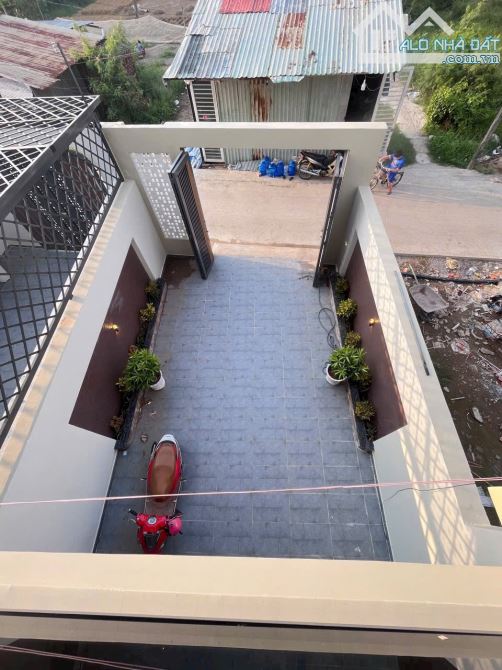Bán Nhà 5x25m Sau Lưng Trường Mẫu Giáo Long Trạch Cần Đước. Cách MT 100m - 1