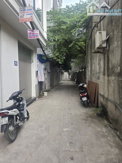 BÁN NHÀ Ở HOÀNG HOA THÁM - RỘNG 45M2 - NGÕ THÔNG - NHÀ THOÁNG MỚI ĐẸP - 1