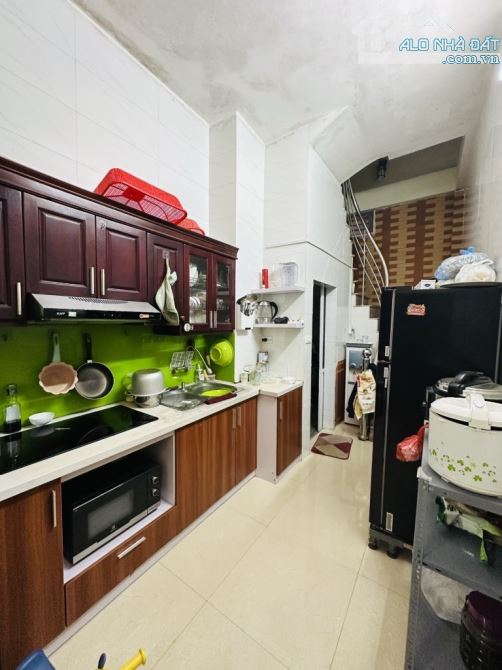 CẦU GIẤY - PHÂN LÔ - Ô TÔ ĐỖ CỬA - 2 THOÁNG TRƯỚC SAU - 32M - 5 TẦNG - NHỈNH 7 TỶ - HÀNG H - 1