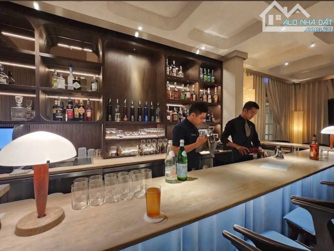 Góc 3 Mặt tiền Hẻm VIP NGUYỄN CỬU VÂN P.17, DT: 14x20m, 3 Tầng , HĐT:  130 Triệu, 52 Tỷ - 1