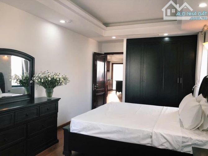 SIÊU PHẨM DÒNG TIỀN PHỐ LIỄU GIAI, 7 TẦNG, THANG MÁY, DOANH THU 150TR, DT 110M, GIÁ 56 TỶ - 1