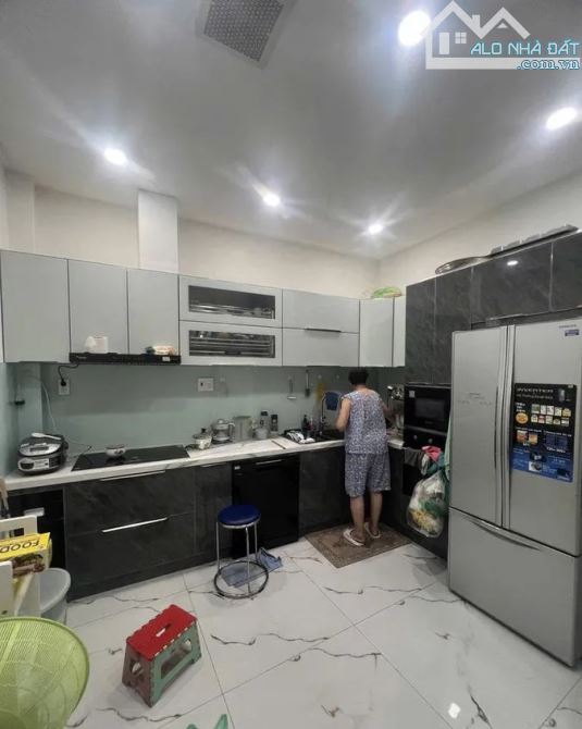 🔥 CHỈ 19 TỶ! NHÀ ĐẸP 3 TẦNG HXH VIP TRẦN HƯNG ĐẠO, Q1 – 66M², NT NGOẠI - KẾ BỘ CÔNG AN! - 1