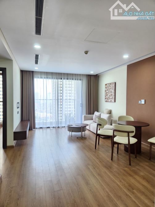Bán Căn Hộ Pandora Triều Khúc DT 78,3m 2PN Full NT SĐCC hướng ĐN Giá 5,9 tỷ Tầng Trung - 1