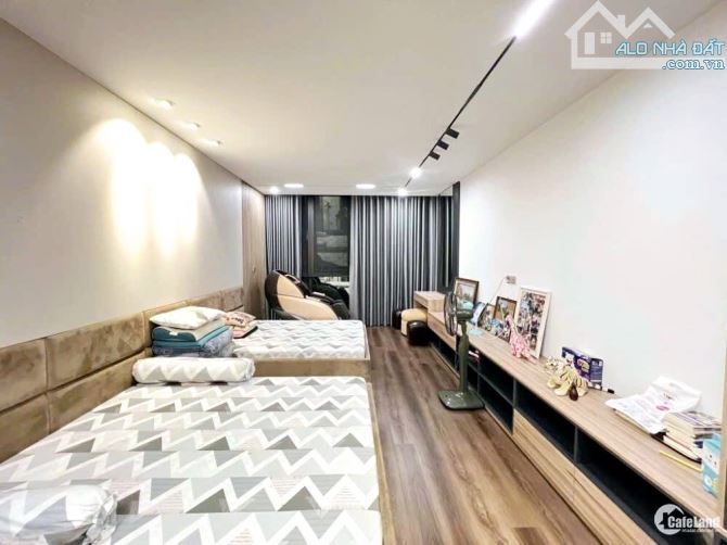 BÁN NHÀ NGÕ 24 KIM ĐỒNG 65M NHÀ ĐẸP VỈA HÈ KINH DOANH - 1