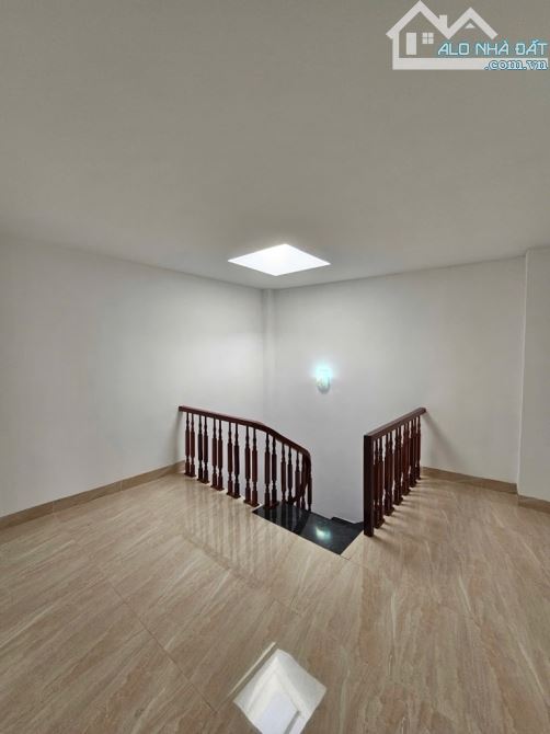 NHÀ MỚI ĐẸP NGỌC THỤY - CHỦ BÁN CHUYỂN ĐỔI MỤC ĐÍCH ĐẦU TƯ - Ô TÔ ĐỖ CỔNG -GẦN CẦU CHƯƠNG - 1