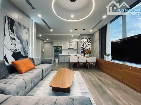 PHỐ PHẠM TUẤN TÀI CẦU GIẤY 18 TỶ DT 50M MT 5M 5T Ô TÔ TRÁNH Ô TÔ VÀO NHÀ KINH DOANH TỐT - 1