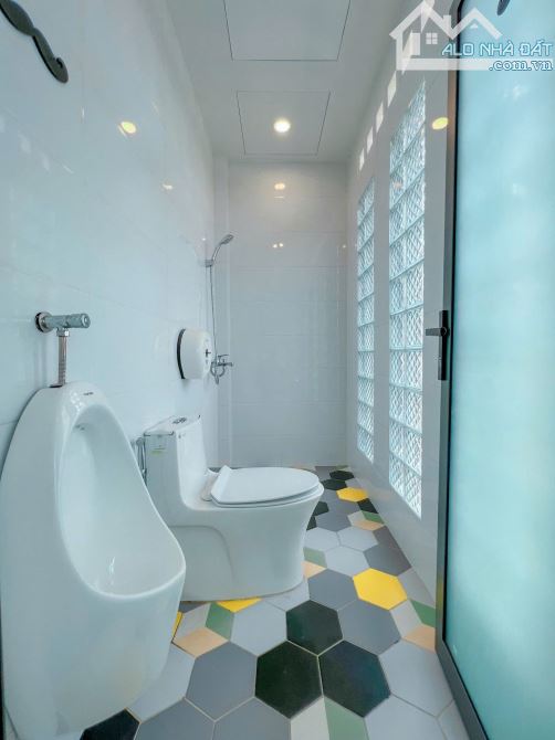 Tòa nhà VP mới xây Mặt tiền LK Phan Đăng Lưu gần 1000m2 sàn HĐT 2,64 Tỷ/n Hầm 7 tầng ST