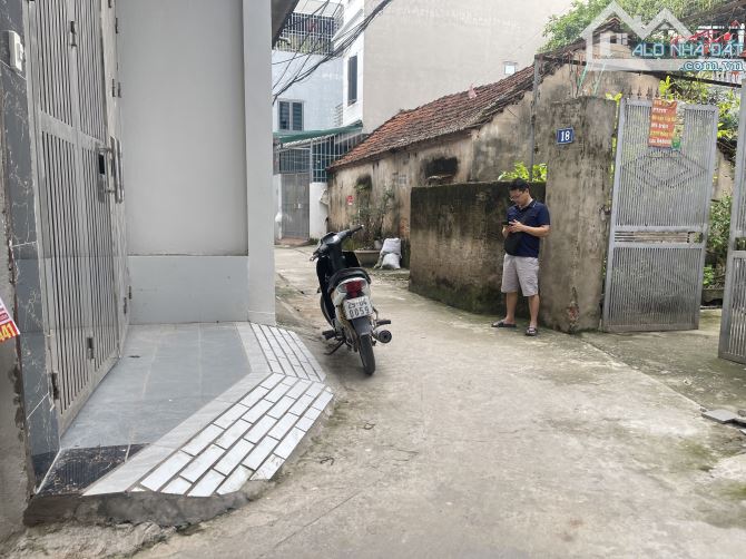 Bán nhà Yên Nghĩa, Hà Đông, 48m2, 4,5 tầng đẹp, lô góc 2 mặt đường,ôtô đỗ cửa,chỉ hơn 7 tỷ - 1