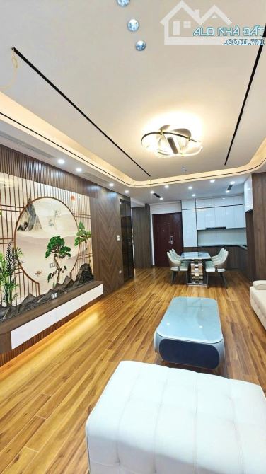 Bán căn hộ chung cư 120 m², 3 PN tòa D5A Trần Thái Tông, full nội thất - 1