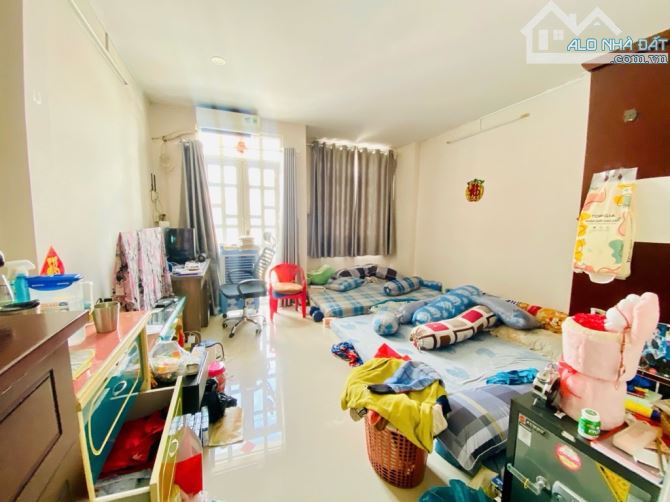TÂN PHÚ - NHÀ ĐẸP KHUÔNG VIỆT 60M², NGAY KHU VỰC NHÀ CAO TẦNG, CHỈ 7.7 TỶ - 1