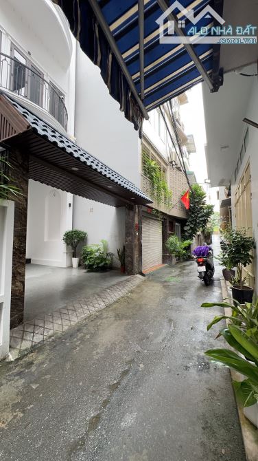 AN DƯƠNG VƯƠNG 81M² – MT 7.6M – NHÀ 4 TẦNG – SÂN ĐỂ Ô TÔ – Ô TÔ VÀO NHÀ – 12.9 TỶ - 12