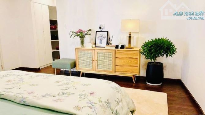 Bán Nhà Mặt Tiền Đường 46 Thảo Điền DT:359m2(10mx27m) CTXD Mới Hầm 6 Tầng-Giá 79 Tỷ TL - 2