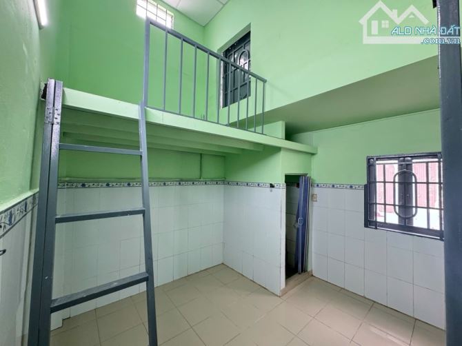 Bán nhà Quận 7, Huỳnh Tấn Phát, 2 tầng, sổ hồng riêng, giá chỉ 5.6 tỷ – thu nhập 9 triệu/t - 2