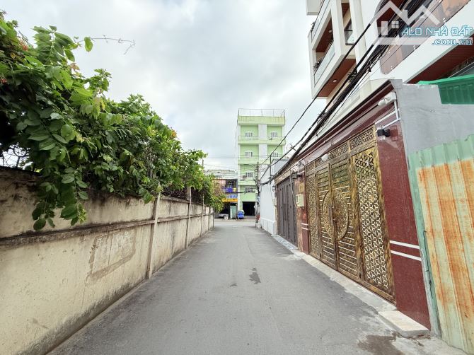 ĐẤT TRỐNG TIỆN XÂY MỚI CAO TẦNG - NGAY ĐẠI LỘ DƯƠNG QUẢNG HÀM - GIÁP BÌNH THẠNH - HẺM XE H - 2