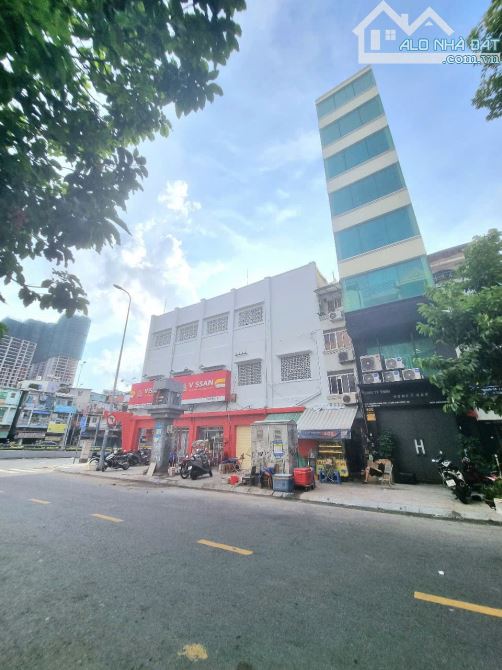 Bán Toà Nhà MT Nguyễn Công Trứ, Quận 1 - 4 x 16m, 7 lầu, HĐ thuê 70tr/th - chỉ 3x tỷ - 2