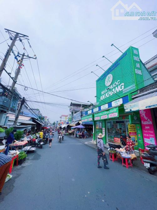 Bán nhà góc 2 mặt tiền sổ riêng thổ cư p. Hố Nai - 2