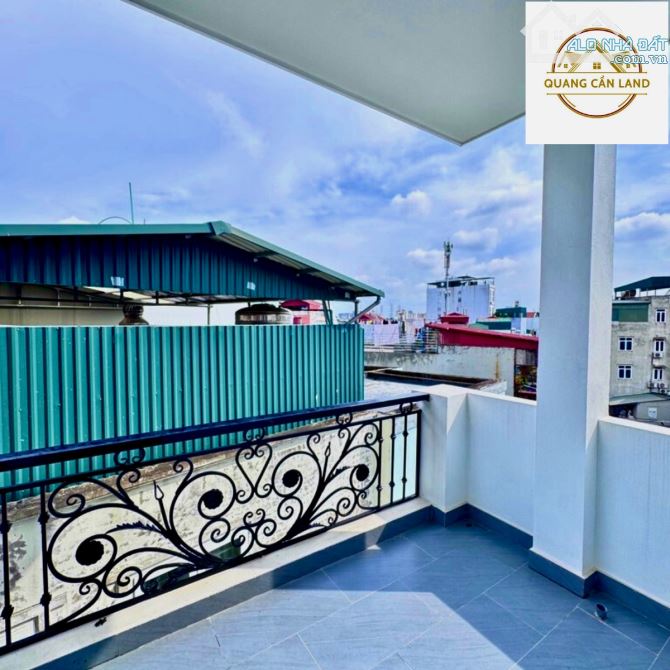 Phố Tân Mai, ngõ thông tứ phía, nhà đẹp full nội thất, 40M², 5 tầng, 7.6 tỷ - 2