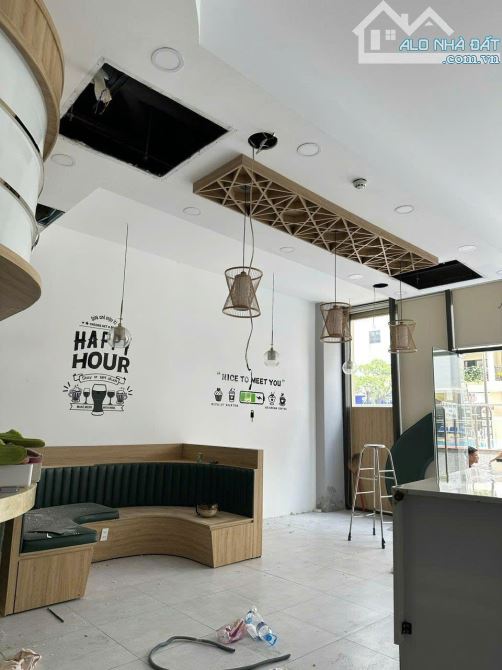 Bán nhà khu vip Cityland Phan Văn Trị - View hồ bơi - Sổ hồng riêng - Nhỉnh 5 tỷ - 2